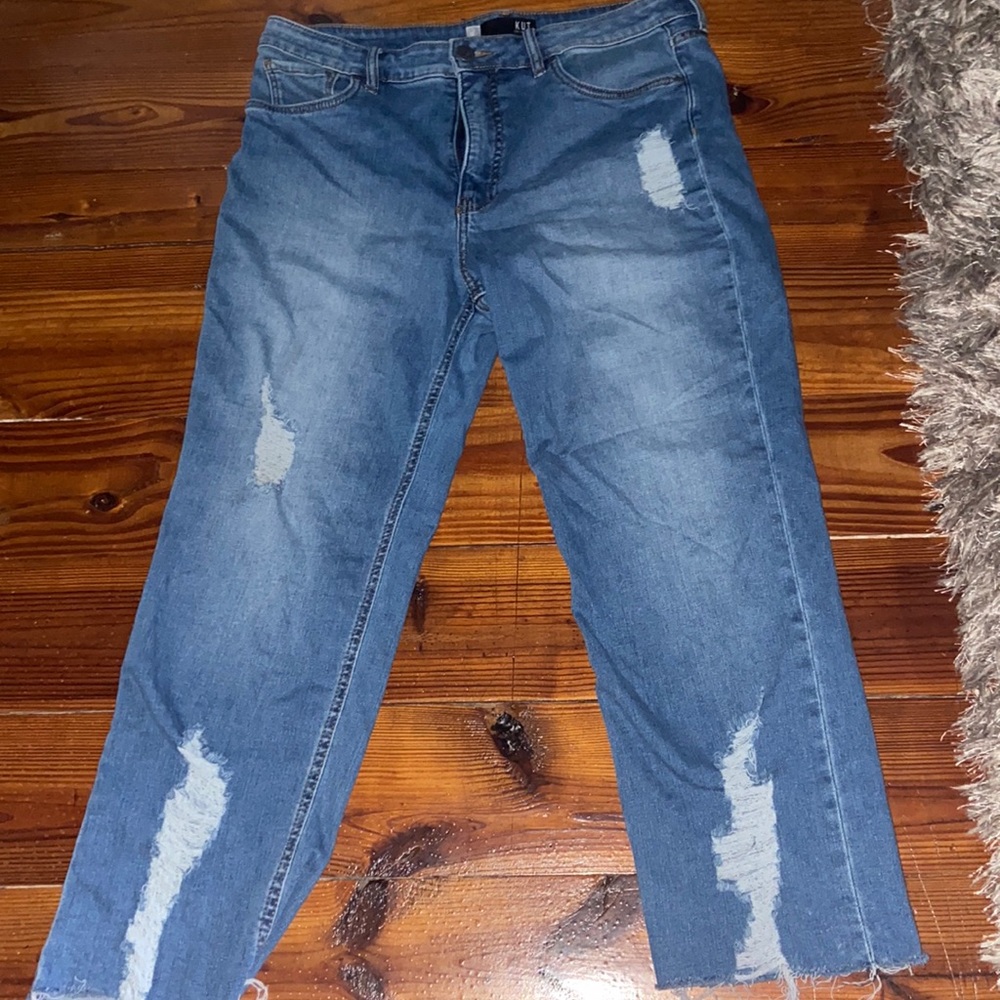 KUT Jeans Size 12 worn 2 times light wash, frayed at the bottom